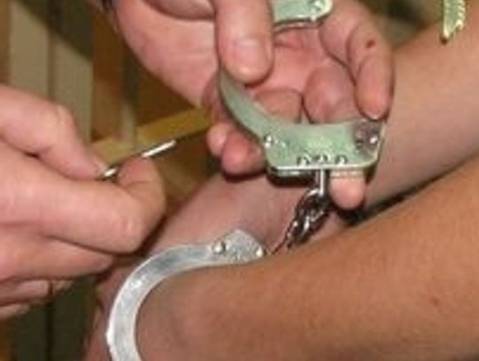 Weekendowy włamywacz z 3 promilami - wpadł na gorącym uczynku