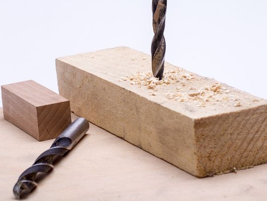 Więcej niż elektryczny śrubokręt: wkrętarki akumulatorowe