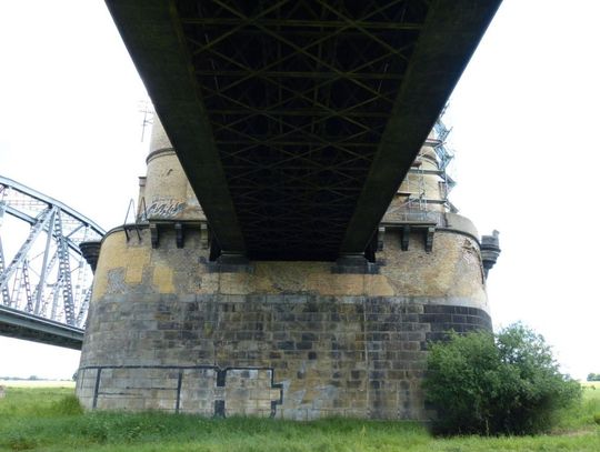 Wkrótce kolejne prace na moście. Kiedy remont filarów?