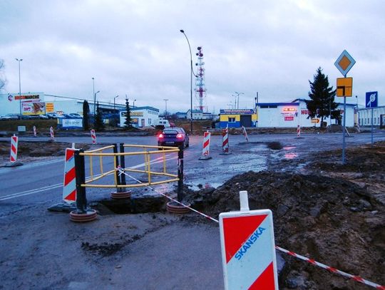 Wodny problem. Niebezpecznie na dojeździe do autostrady A1