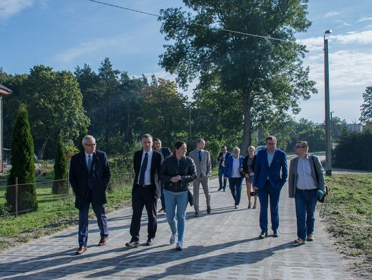 Wstęgi przecięte, drogi gotowe... Uroczyste otwarcie gminnych inwestycji
