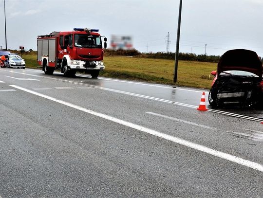 WYPADEK DROGOWY W SWAROŻYNIE – DWIE OSOBY RANNE