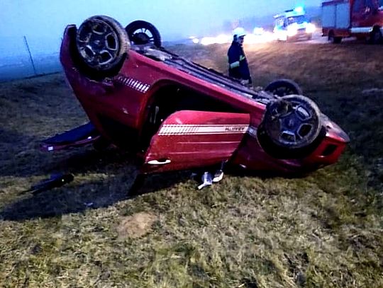  Wypadek na A-1. Auto dachowało. Uwaga na utrudnienia w ruchu!