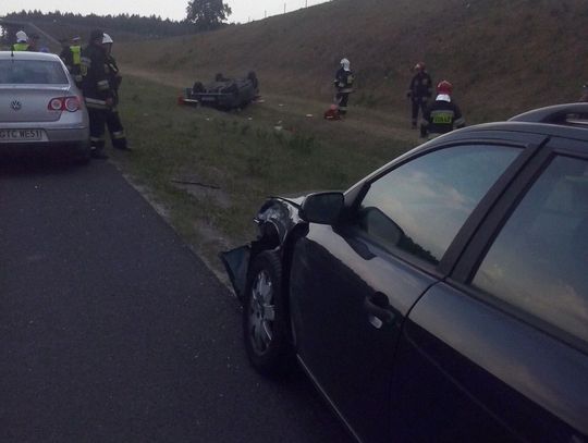 Wypadek na A1! Samochód na dachu, ale bez utrudnień