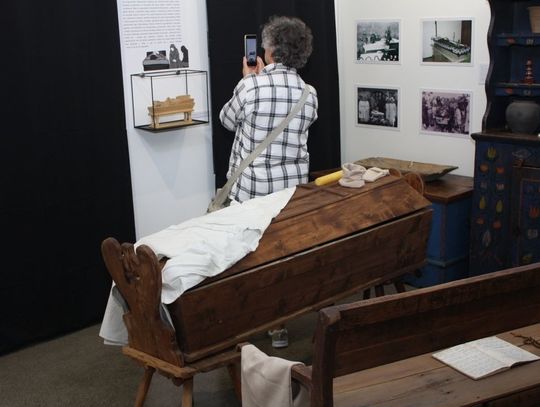  Wystawa Chłopskie requiem. Zwyczaje pogrzebowe na polskiej wsi