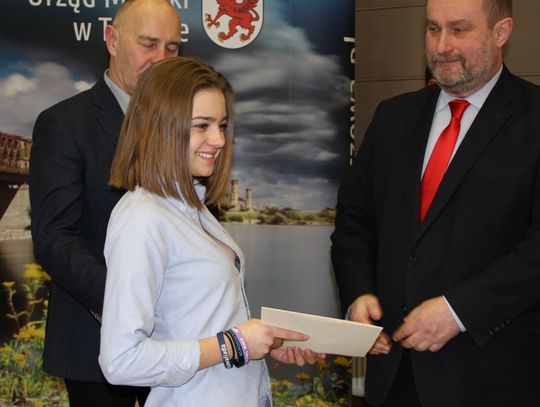 Za sukcesy i rozsławianie Tczewa. Urząd Miasta nagrodził trenerów oraz sportowców