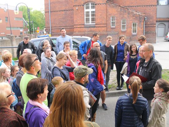 Zabicie oficera, radni krętacze oraz   panny wiejskie przemycane do... Argentyny