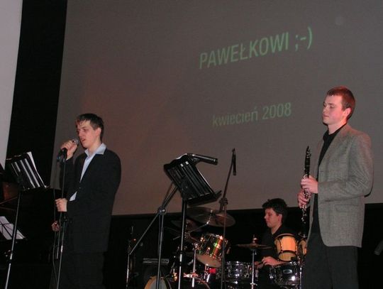 Zagrali dla chorego, 8-letniego Pawełka