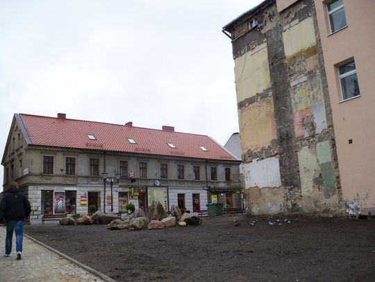 Zamiast "Laleczki" kamienny krąg