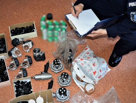 ZATRZYMANY 38-LATEK ODPOWIE ZA KRADZIEŻE CZĘŚCI