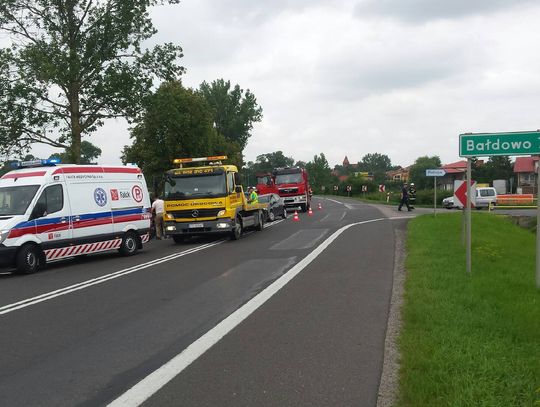 Zderzenie dwóch aut na &quot;jedynce&quot; w Subkowach