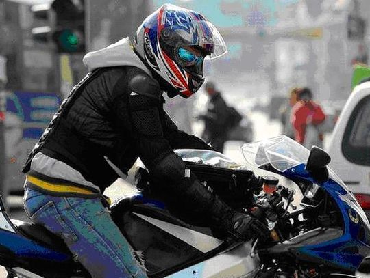 Zderzenie motocykla z polo