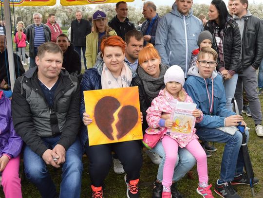 (ZDJĘCIA) BRAWO! 1022 osoby pobiegły dla pogryzionej Marysi!