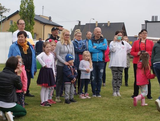 (ZDJĘCIA) Czasem słońce, czasem deszcz. Za nami majówka rodzinna na Górkach