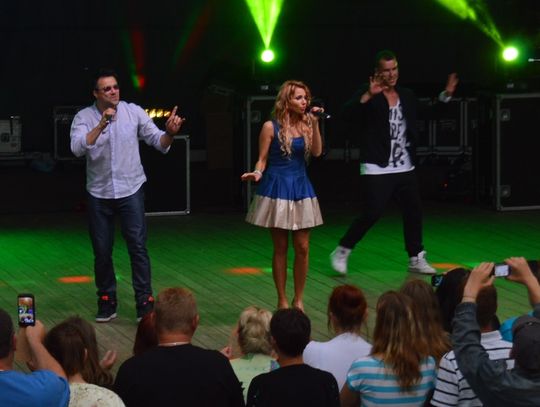 (ZDJĘCIA) Gorąca sobota w rytmie disco polo w Tczewie. Oj działo się!