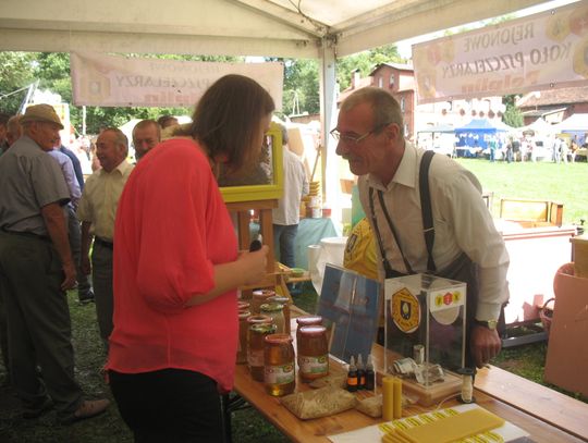 (ZDJĘCIA) Miasto miodem i łąką pachnące! Pelplin obchodził święto swojego partona