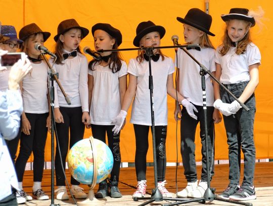 (ZDJĘCIA) Piknik szkolny w Szkole Podstawowej nr 7