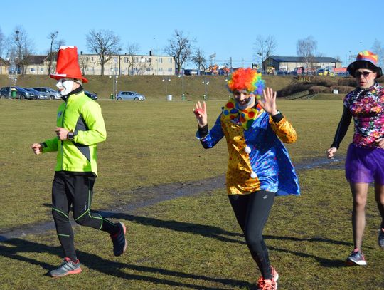 (ZDJĘCIA) Takiego parkrunu w Tczewie nie było. Tak, tak - oni pobiegli 5 km!