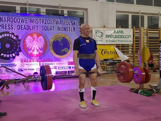 (ZDJĘCIA) Weteran z Tczewa najsilniejszym człowiekiem w Polsce!