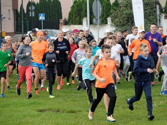 (ZDJĘCIA) Za nami 72. Parkrun w Tczewie. Walka do końca i goście z SP 11