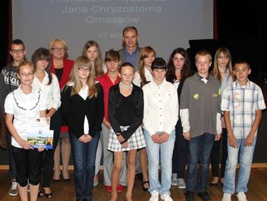 Zdolni uczniowie docenieni – wręczono stypendia im. Franciszka, Ryszarda i Jana Chryzostoma Ornassów