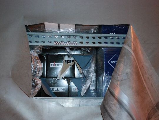 Złodzieje pianek do golenia za kratkami