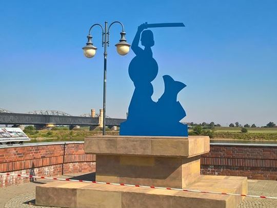 Znana marka piwowarska kręci w Tczewie reklamę! Z Mostem Tczewskim?