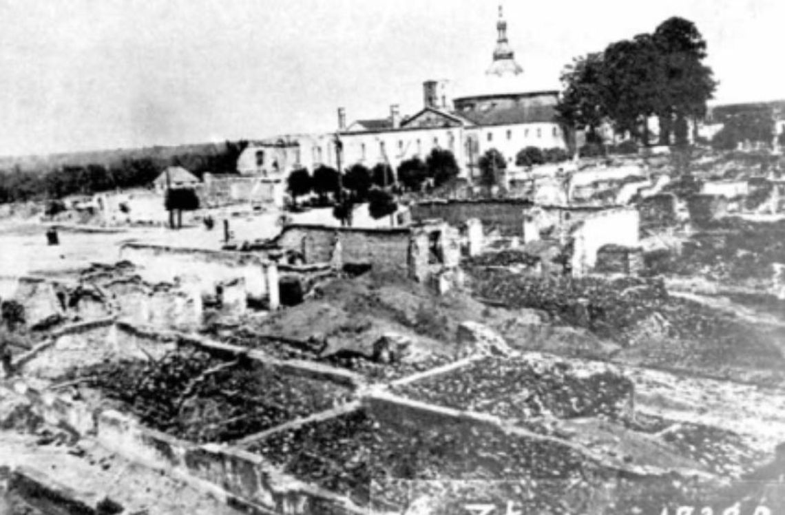 1 września 1939 r. napad hitlerowskich Niemiec na Polskę. Pamiętamy i żądamy zadośćuczynienia ze strony Niemiec! 1 września 1939 r. napad hitlerowskich Niemiec na Polskę. Pamiętamy i żądamy zadośćuczynienia ze strony Niemiec!