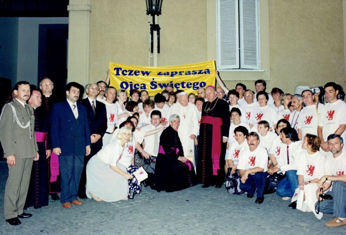 100. rocznica urodzin świętego Jana Pawła II. Mieszkańcy Kociewia pamiętają o Papieżu z Polski