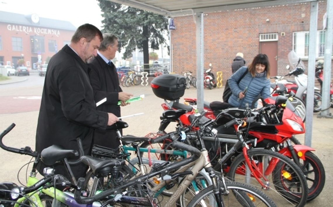 60 miejsc postojowych. Rowerzyści mają nowy parking