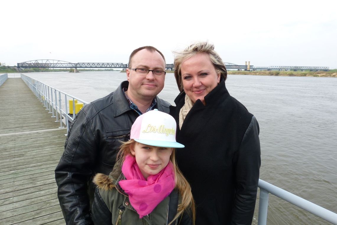 8 lat temu wrzucili do Wisły butelkę z listem. Wróciła do nich aż z... Litwy 8 lat temu wrzucili do Wisły butelkę z listem. Wróciła do nich aż z... Litwy