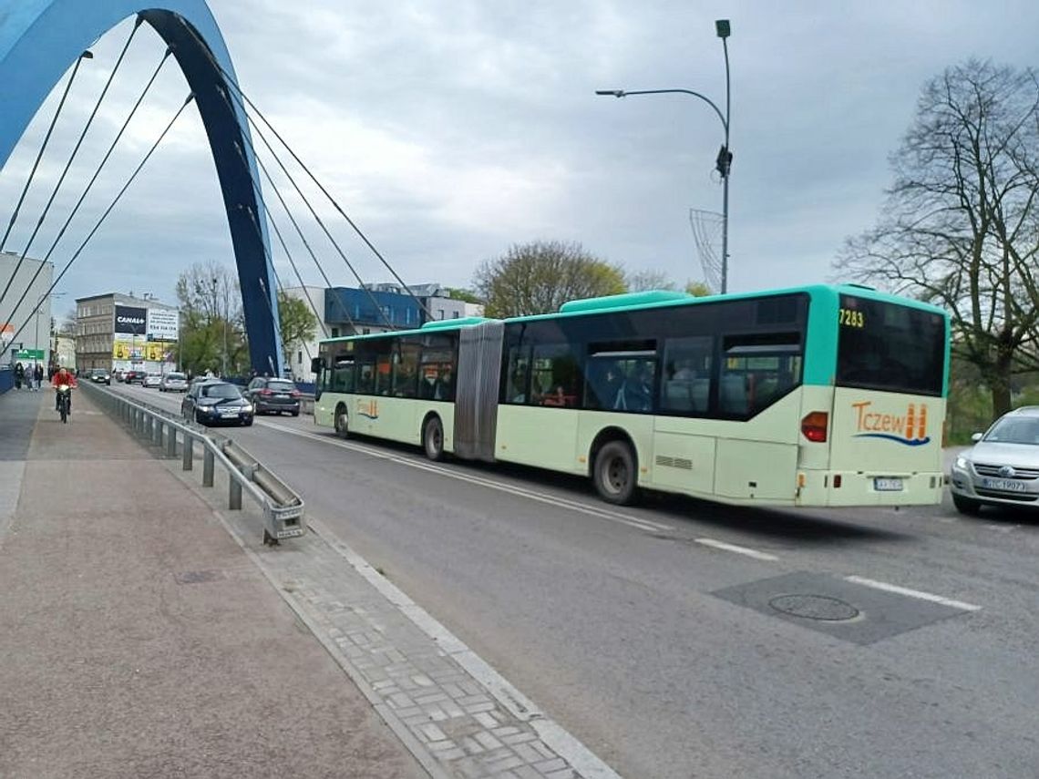 Bezpłatne bilety na autobusy od września. Podpowiadamy jak odzyskać pieniądze wpłacone na karty elektroniczne