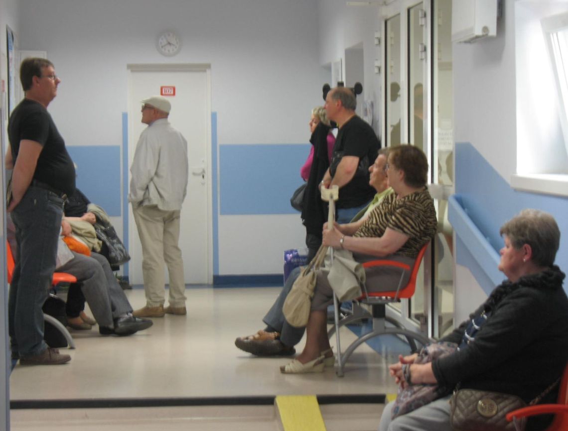 Bolą cię plecy? Na zabieg poczekasz do... 2016 r.! Bolą cię plecy? Na zabieg poczekasz do... 2016 r.!