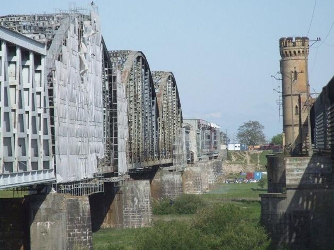 Bruksela nie pomoże wyremontować most… 