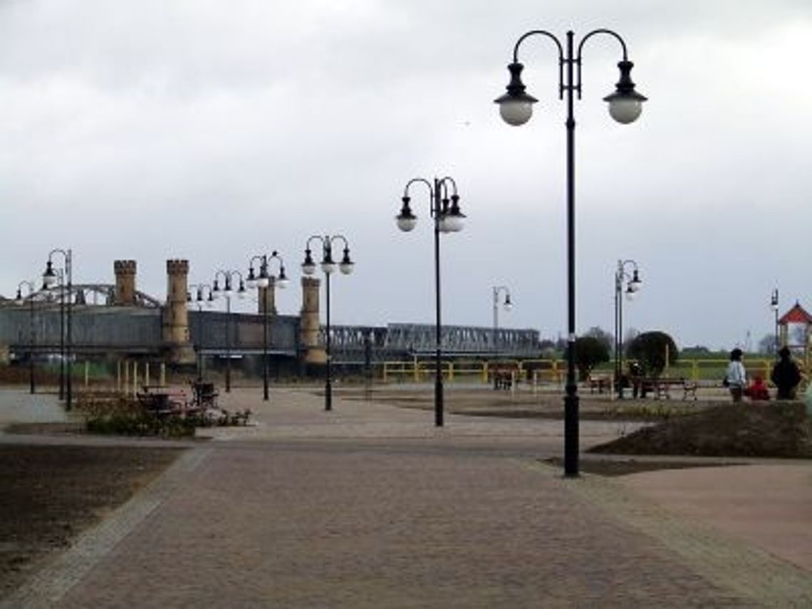 Bulwar imienia Romana Landowskiego? Bulwar imienia Romana Landowskiego?