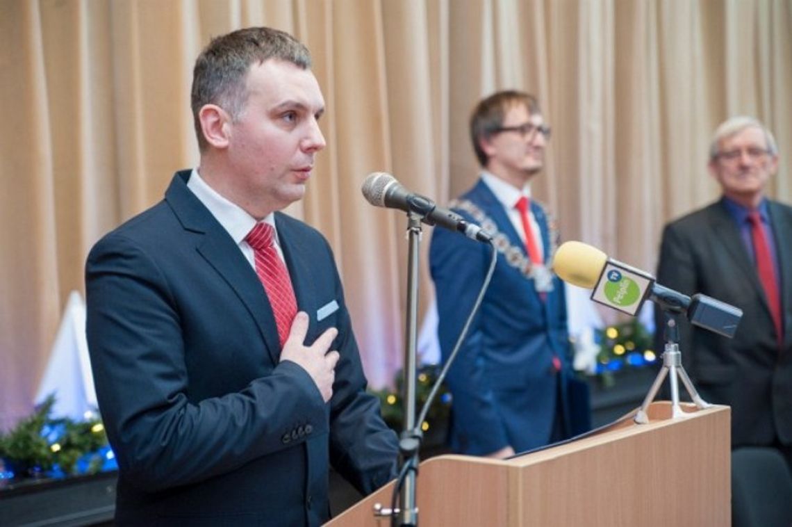 Były burmistrz Pelplina powalczy o mandat do Europarlamentu. Zostawi posadę w Lotosie?