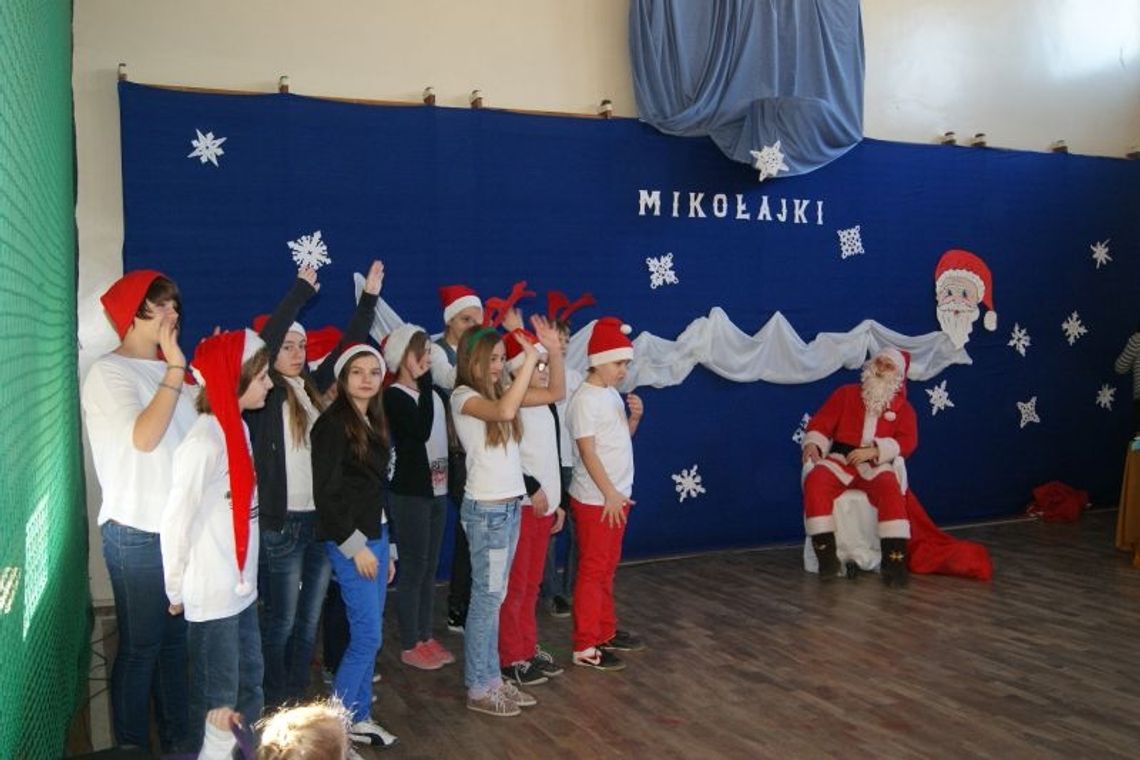 Coś słodkiego, konkursy i prezenty od Mikołaja Coś słodkiego, konkursy i prezenty od Mikołaja