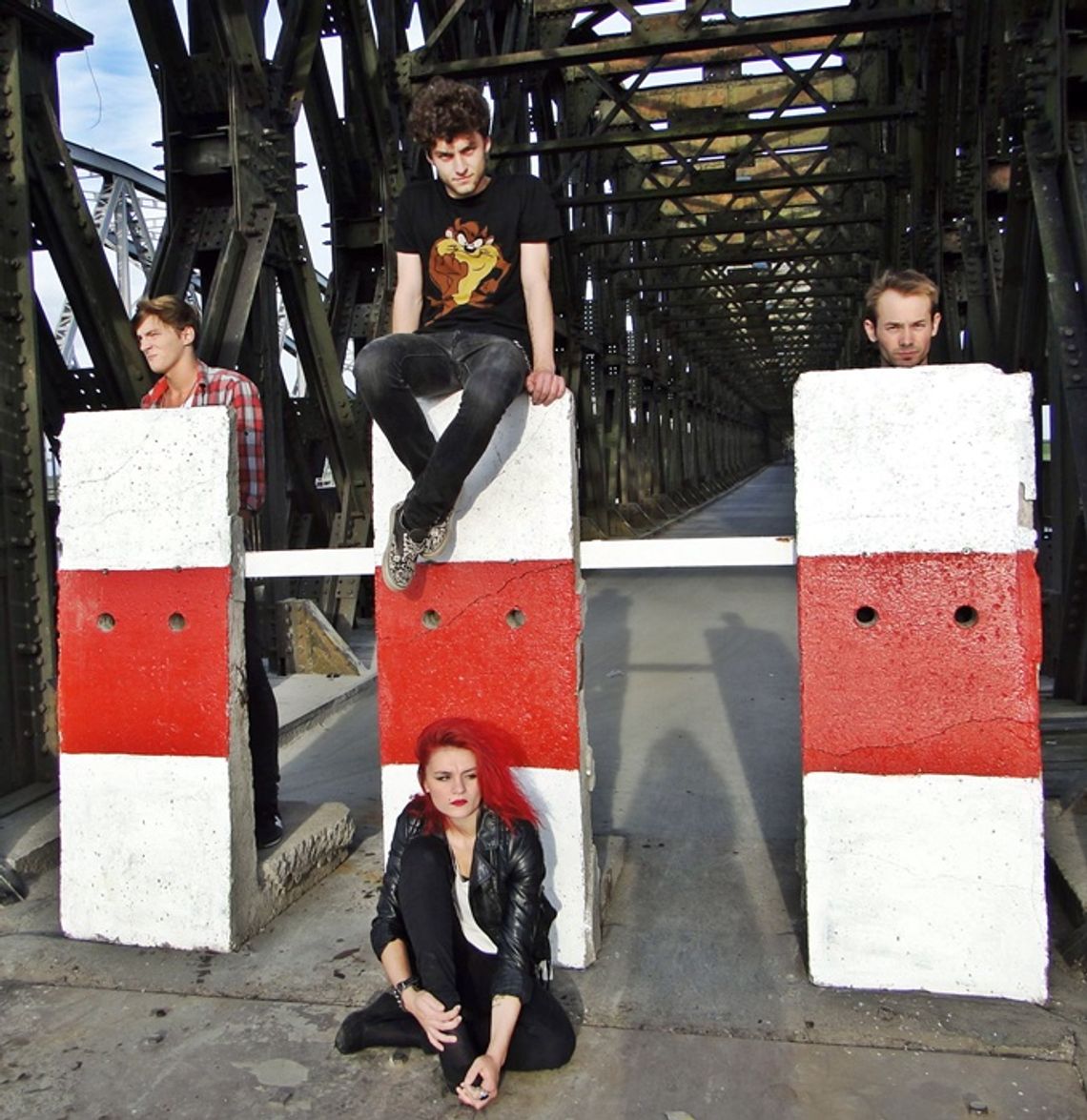 Daphne’s Fogg Dog – utalentowani i niepokorni Daphne’s Fogg Dog – utalentowani i niepokorni