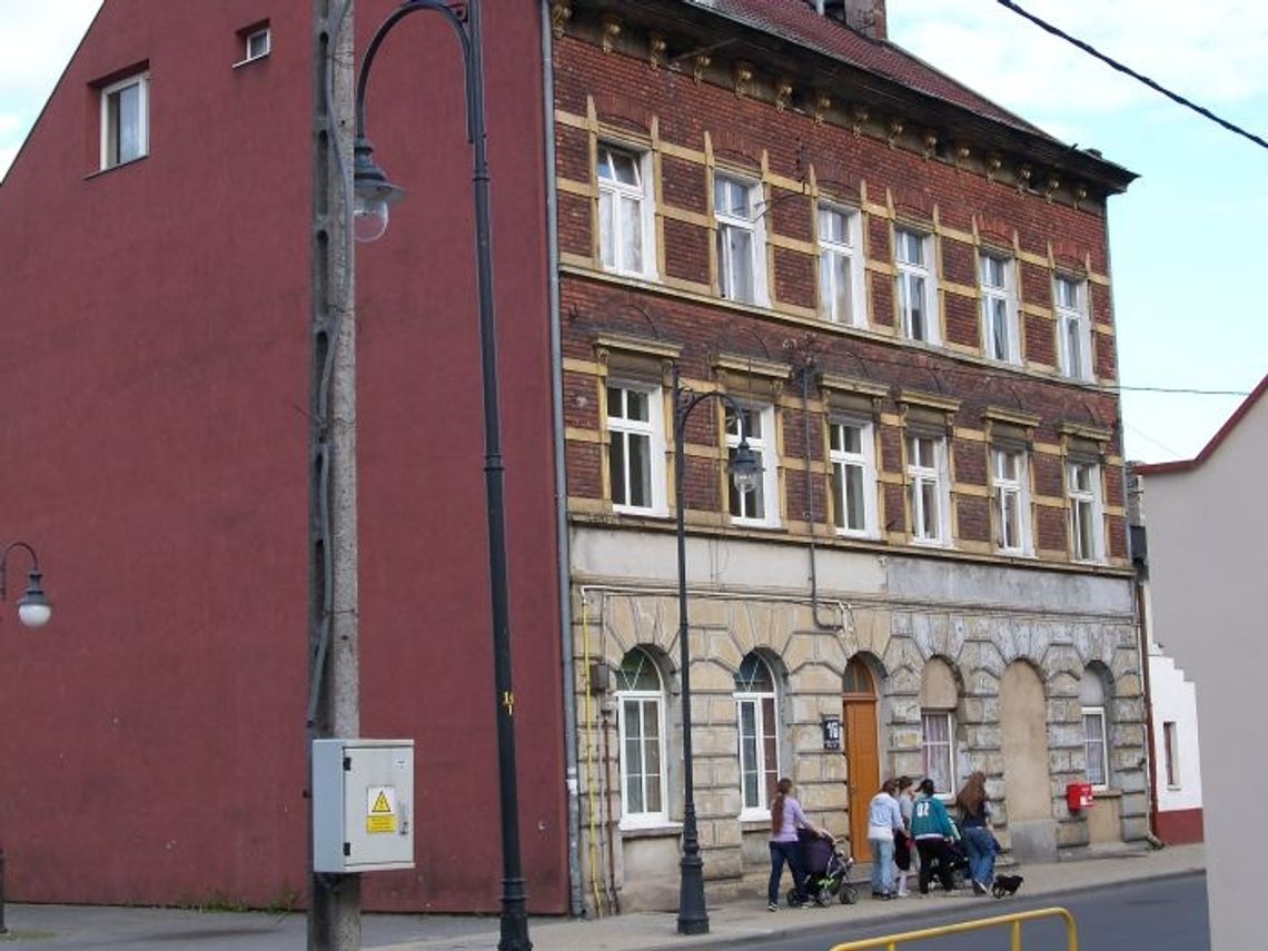 Droga rewitalizacja Starego Miasta - 2,4 mln zł na przebudowę trzech budynków Droga rewitalizacja Starego Miasta - 2,4 mln zł na przebudowę trzech budynków