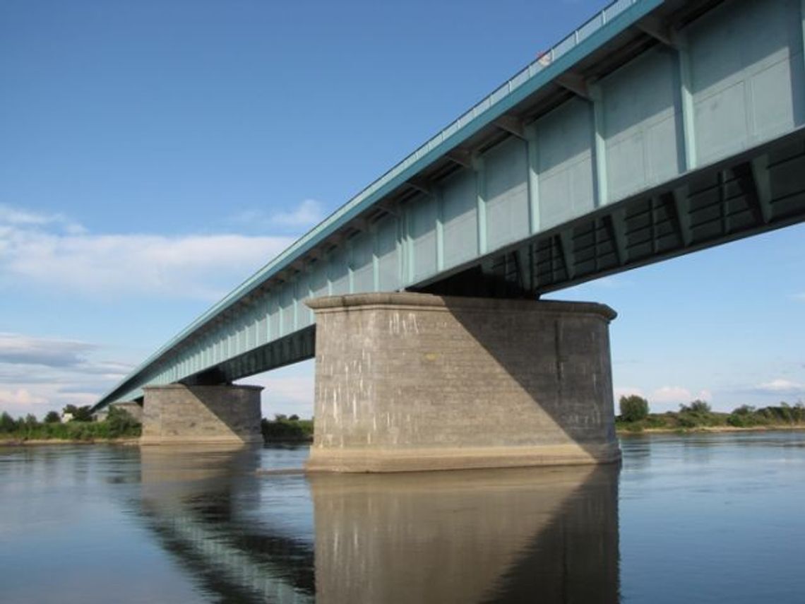 Dwóch wędkarzy utonęło w Wiśle pod Tczewem Dwóch wędkarzy utonęło w Wiśle pod Tczewem