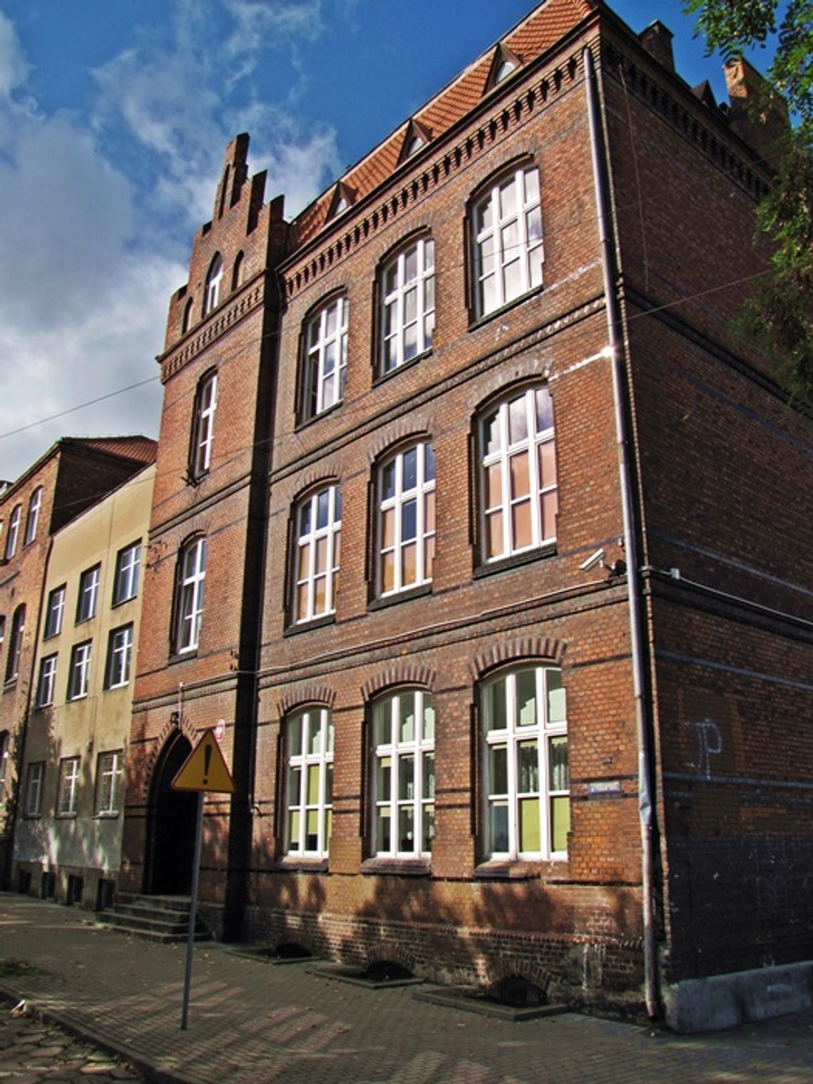 „Dwójka” odstaje od pozostałych gimnazjów – dlaczego? „Dwójka” odstaje od pozostałych gimnazjów – dlaczego?