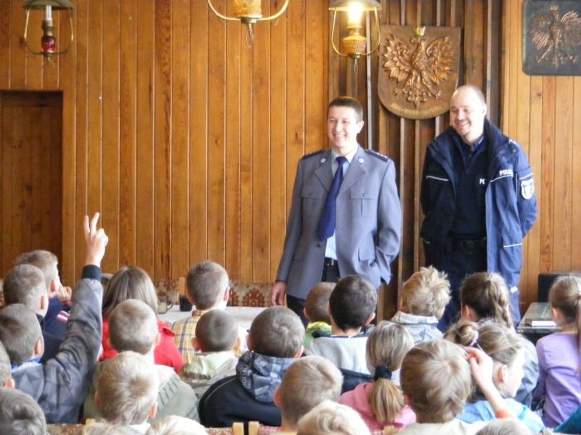 Dziecko w szkole musi być bezpieczne Dziecko w szkole musi być bezpieczne