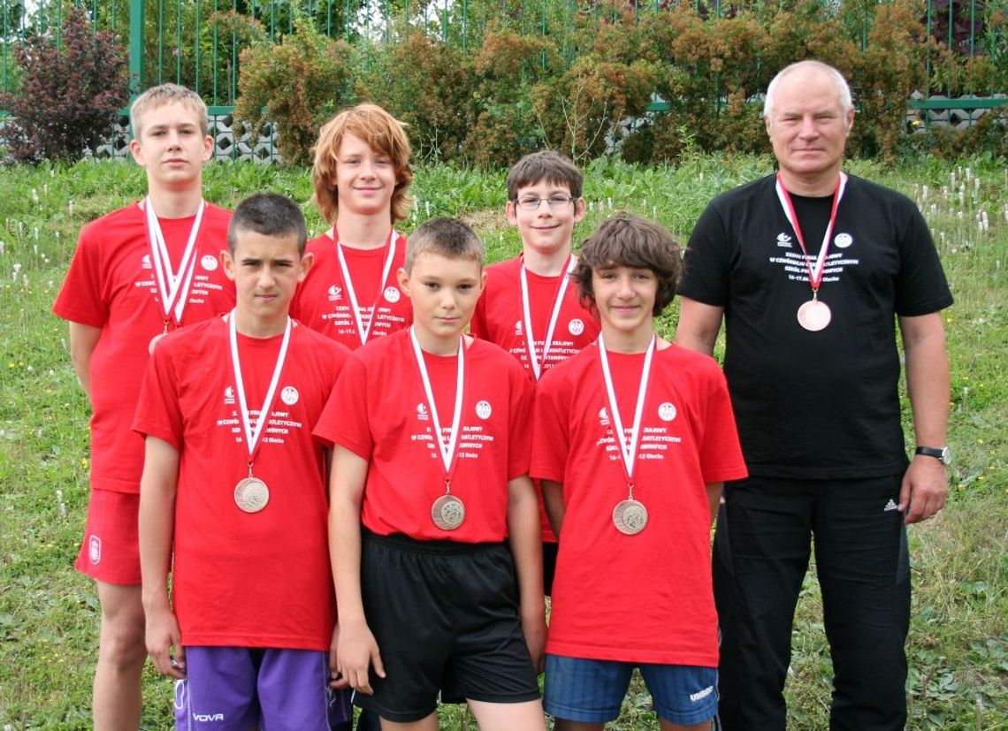 Dziesiątka z medalem - Finał Krajowy Czwórboju Lekkoatletycznego w Olecku