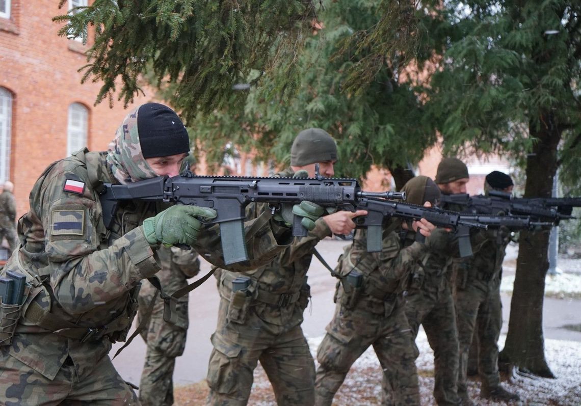 Ferie z 7 Pomorską Brygadą Obrony Terytorialnej. Spędź zimową przerwę od nauki szkolnej w wojskowym mundurze Ferie z 7 Pomorską Brygadą Obrony Terytorialnej. Spędź zimową przerwę od nauki szkolnej w wojskowym mundurze