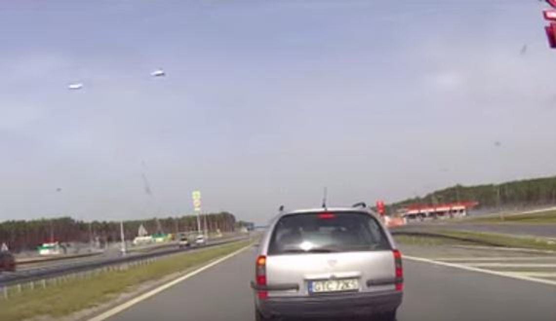 (FILM) Kierowca na tczewskich blachach szalał na A1! Nie dawał się wyprzedzić (FILM) Kierowca na tczewskich blachach szalał na A1! Nie dawał się wyprzedzić