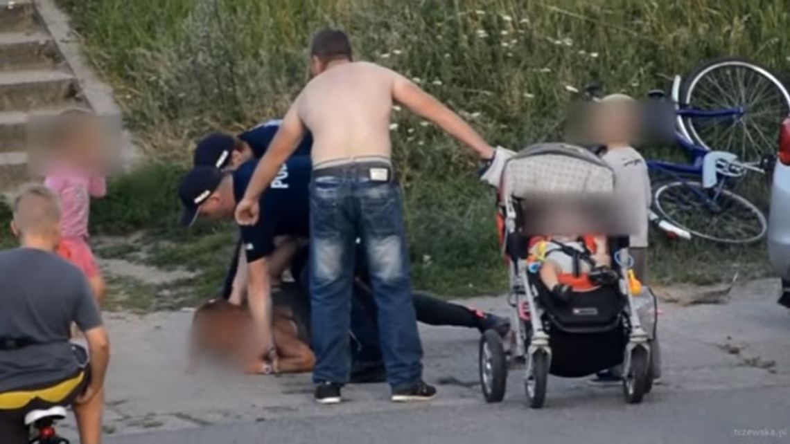 (FILM) Matka znów złapana „po pijaku”! Straci dzieci przez głupotę?