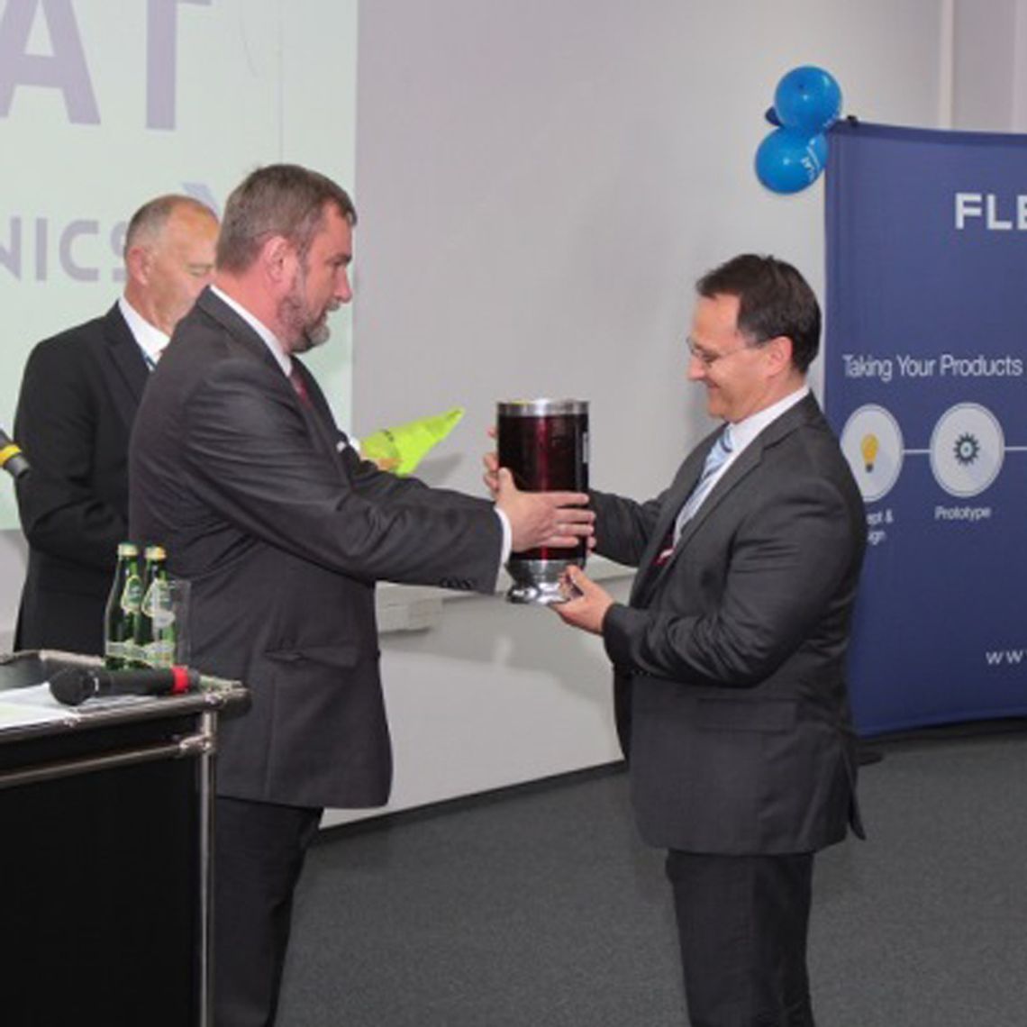 Flex w Tczewie już 15 lat. Zaczynali od kilkuset pracowników...
