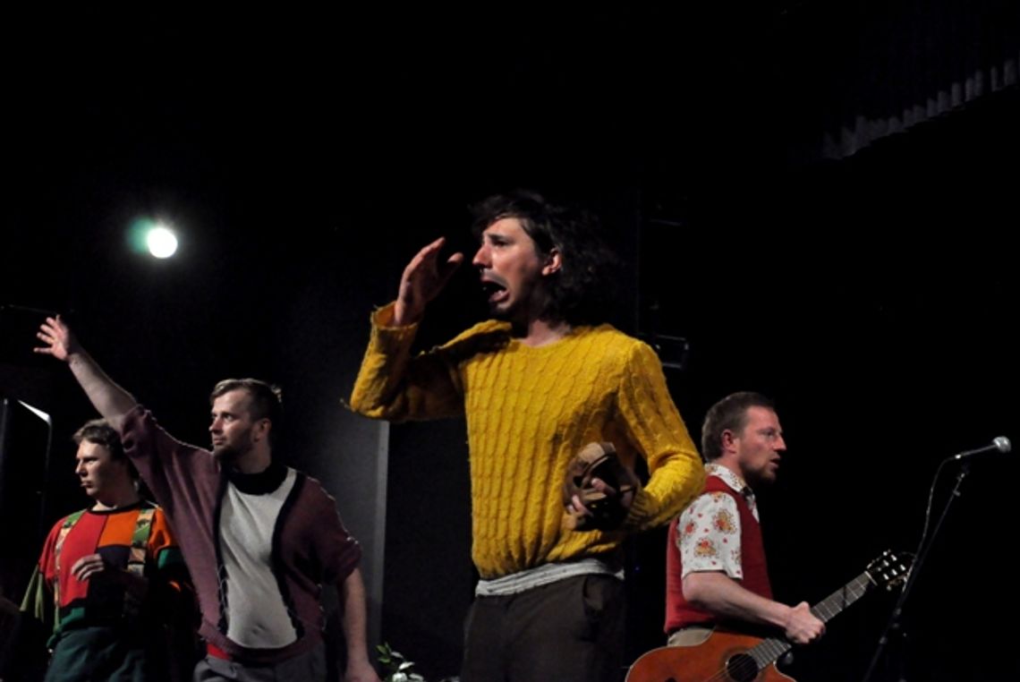 [FOTO] Łowcy.B w CKiS