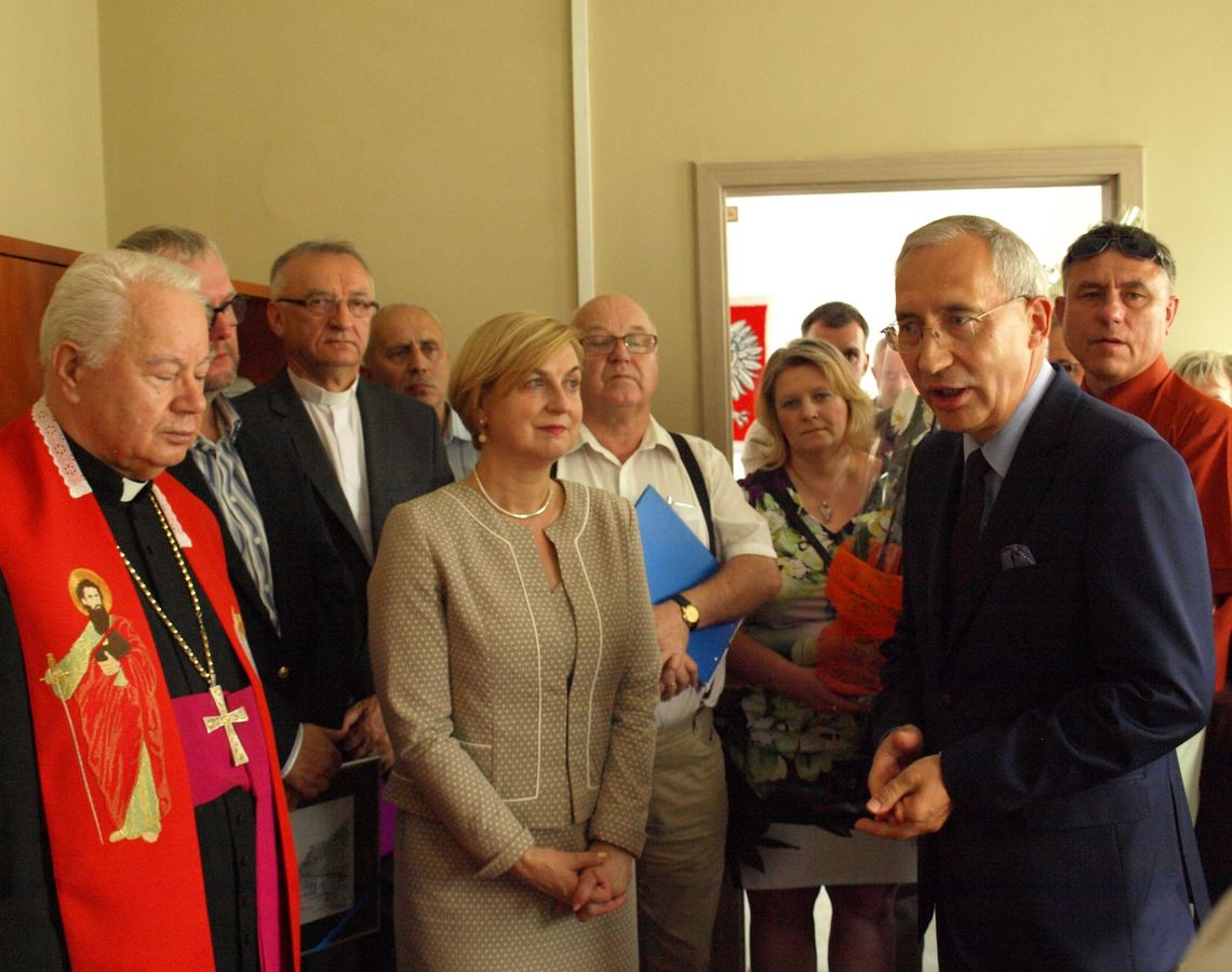 Fotyga i Smoliński czekają na mieszkańców w nowych biurach