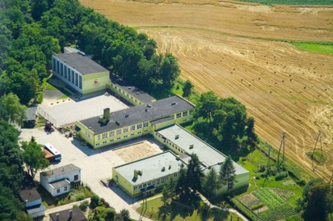 Gminy liczą kasę i… szykują listę inwestycji na 2016 r. Gminy liczą kasę i… szykują listę inwestycji na 2016 r.